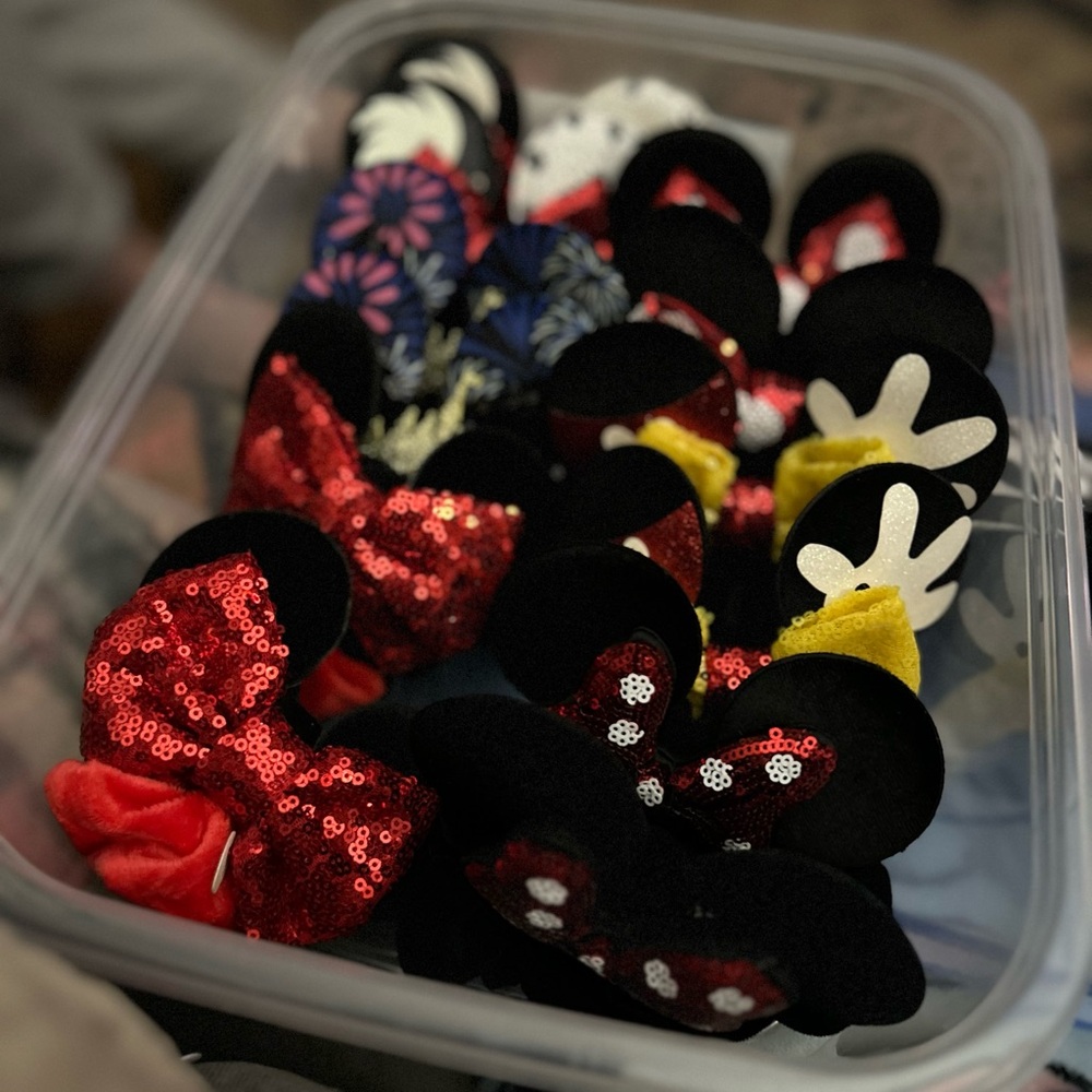 Disney Minnie & Mickey Mouse Ears Scrunchies Velour Hair Ties